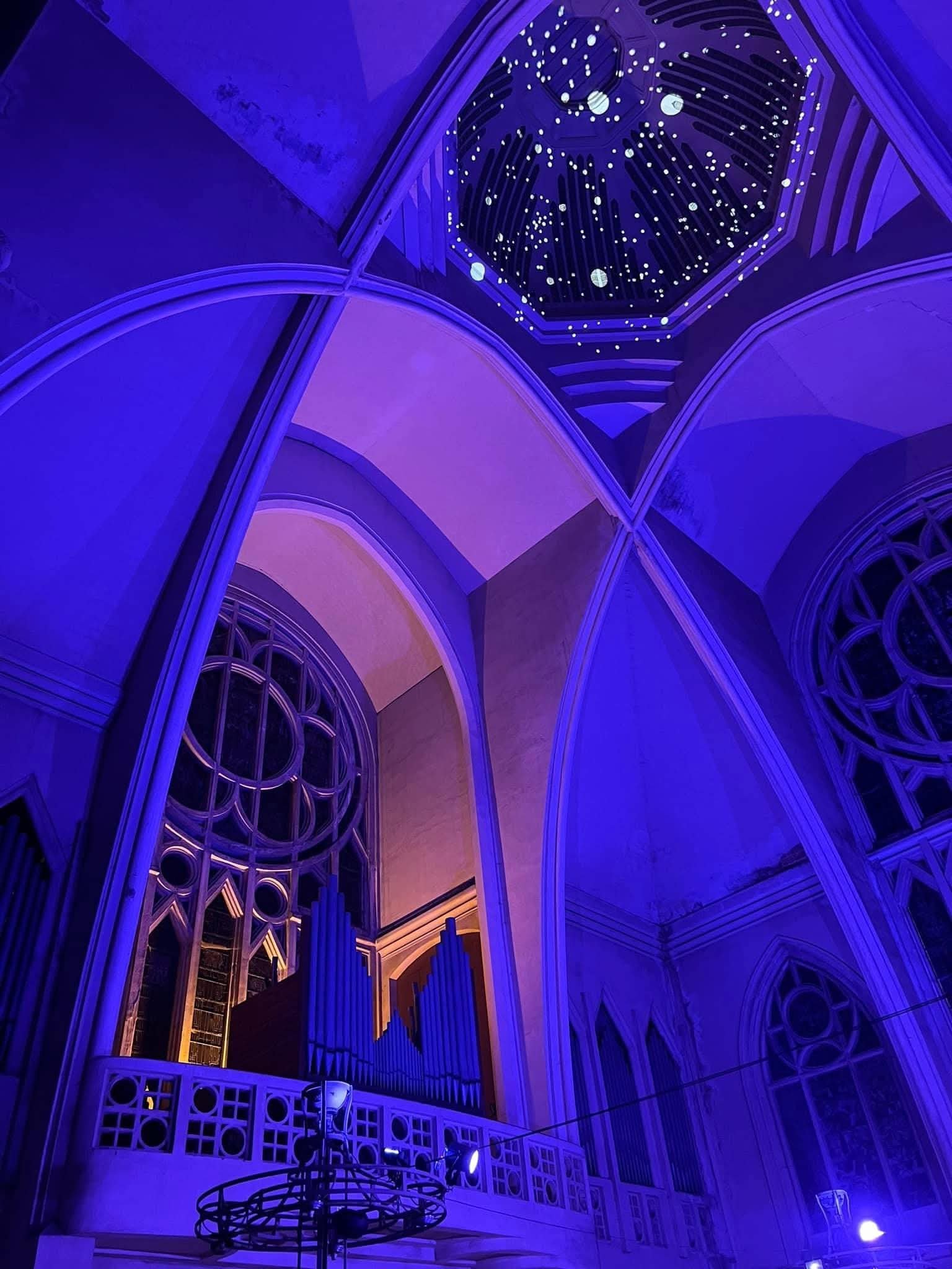 intérieur de l'église saint-nicaise rouen, privatisation espace, réservation,